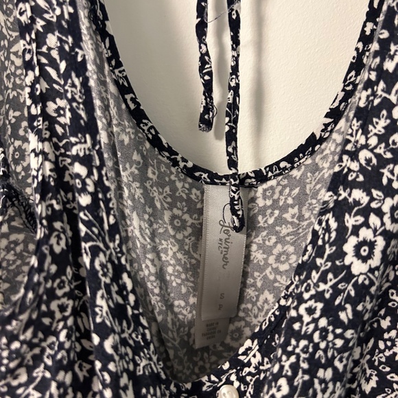 Navy floral dress | Size small | - Picture 3 of 3